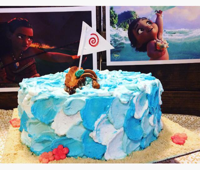 Custom Round Cake