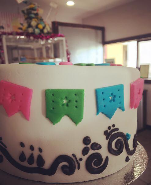 Custom Round Cake