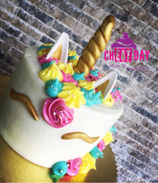 Custom Round Cake