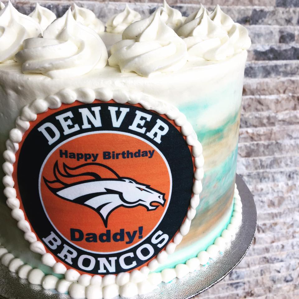 Themed Round Cake