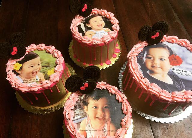 Themed Round Cake